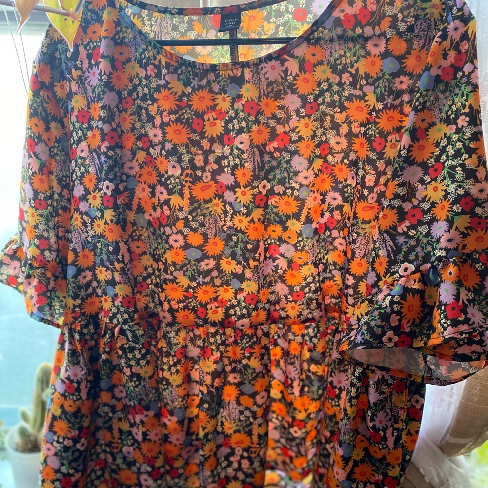 SHEIN 4XL Top